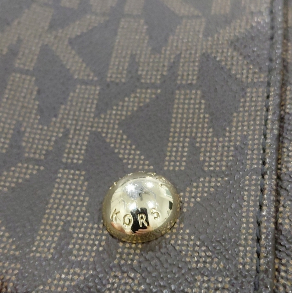 Michael kors Signature Logo Tote - Picture 14 of 16